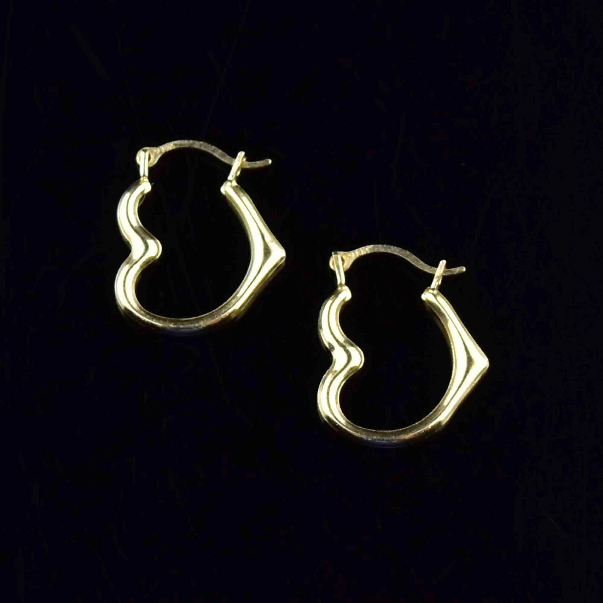 10K Gold Heart Huggie Hoop Style Earrings