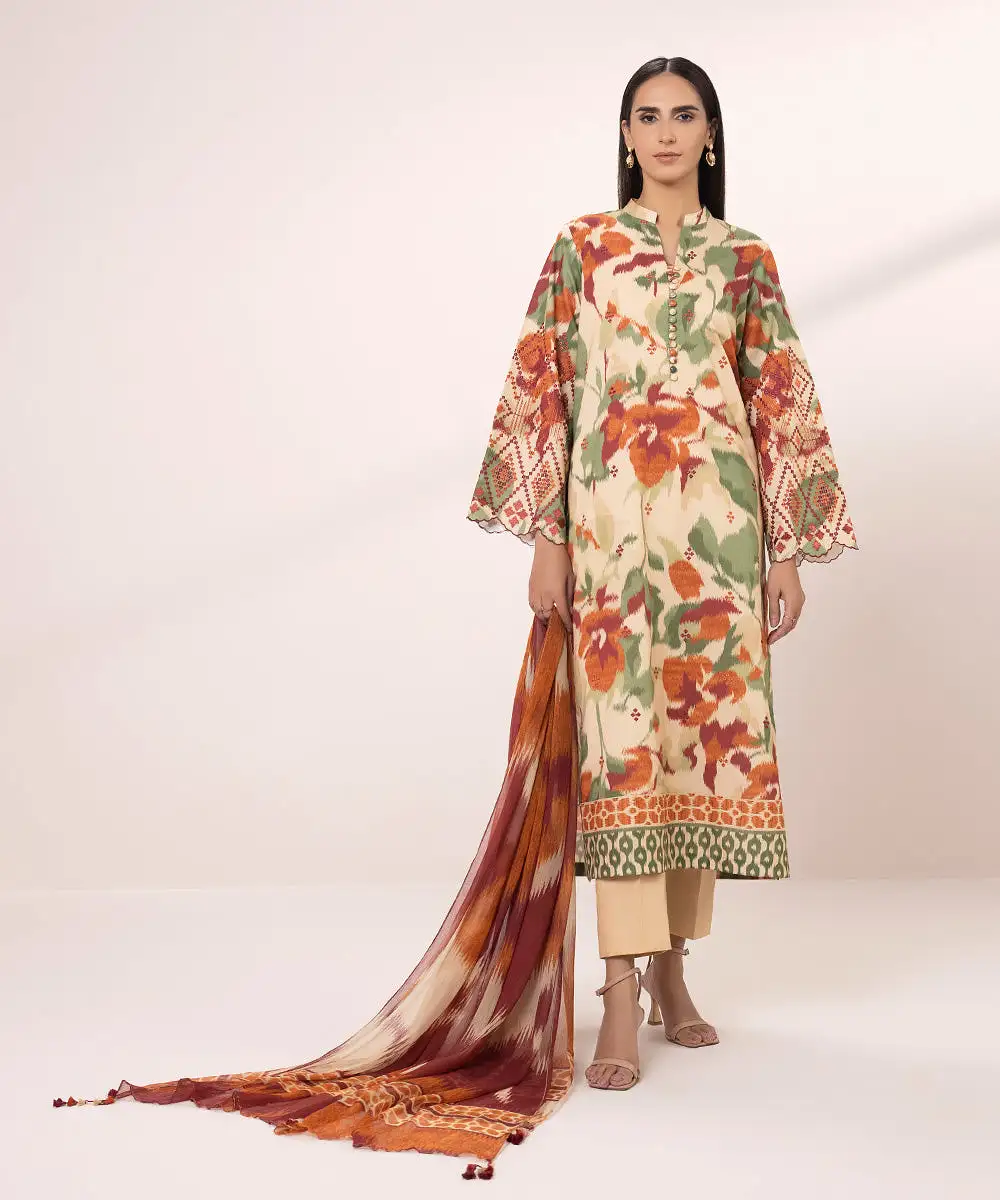 3 Piece - Embroidered Lawn Suit