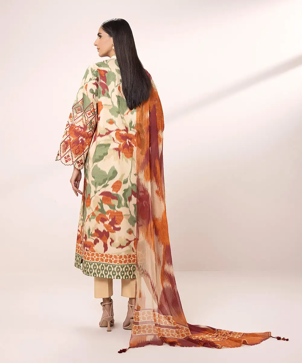 3 Piece - Embroidered Lawn Suit