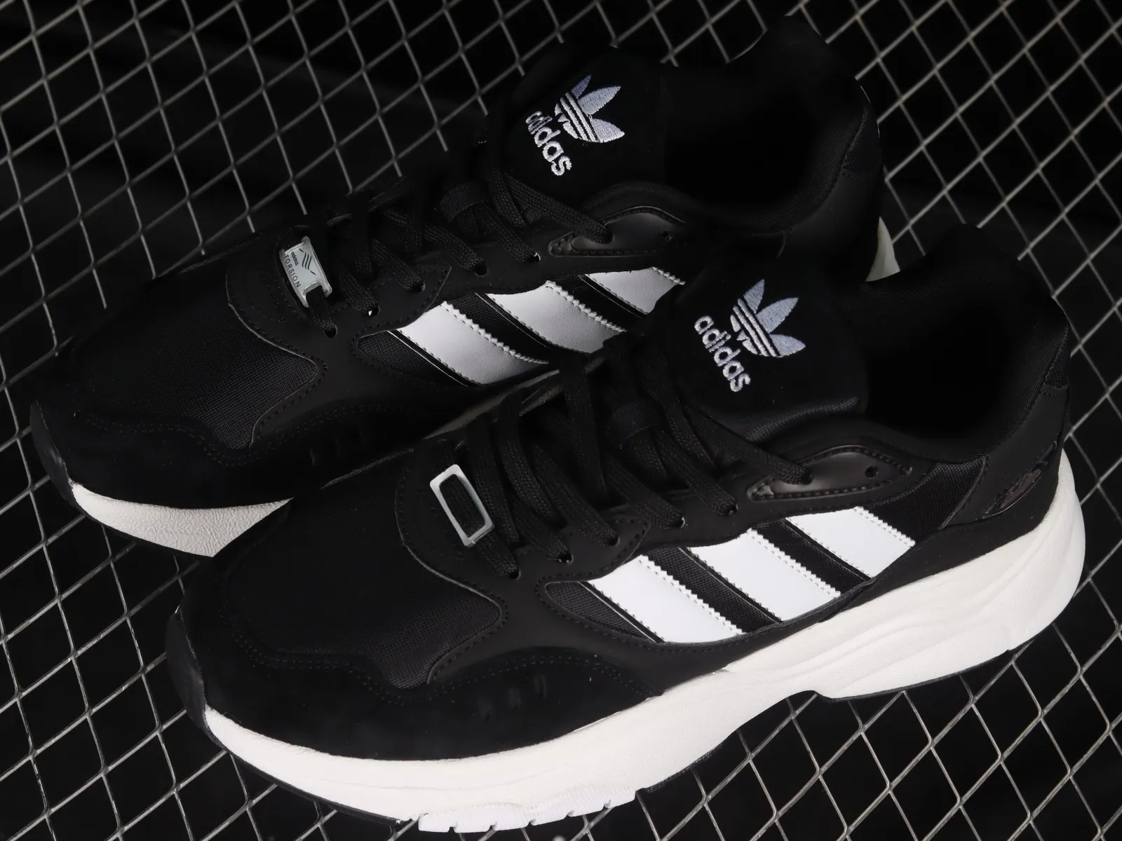 Adidas Originals Retropy F90 Core Black Cloud White HP8025