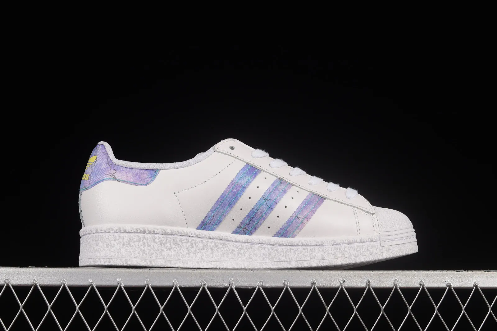 Adidas Originals Superstar Purple Cloud White Metallic Gold CZ5217