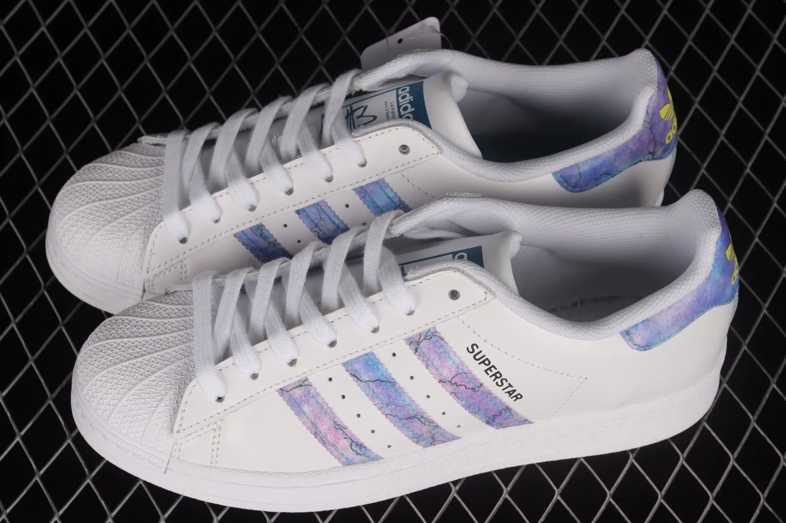 Adidas Originals Superstar Purple Cloud White Metallic Gold CZ5217