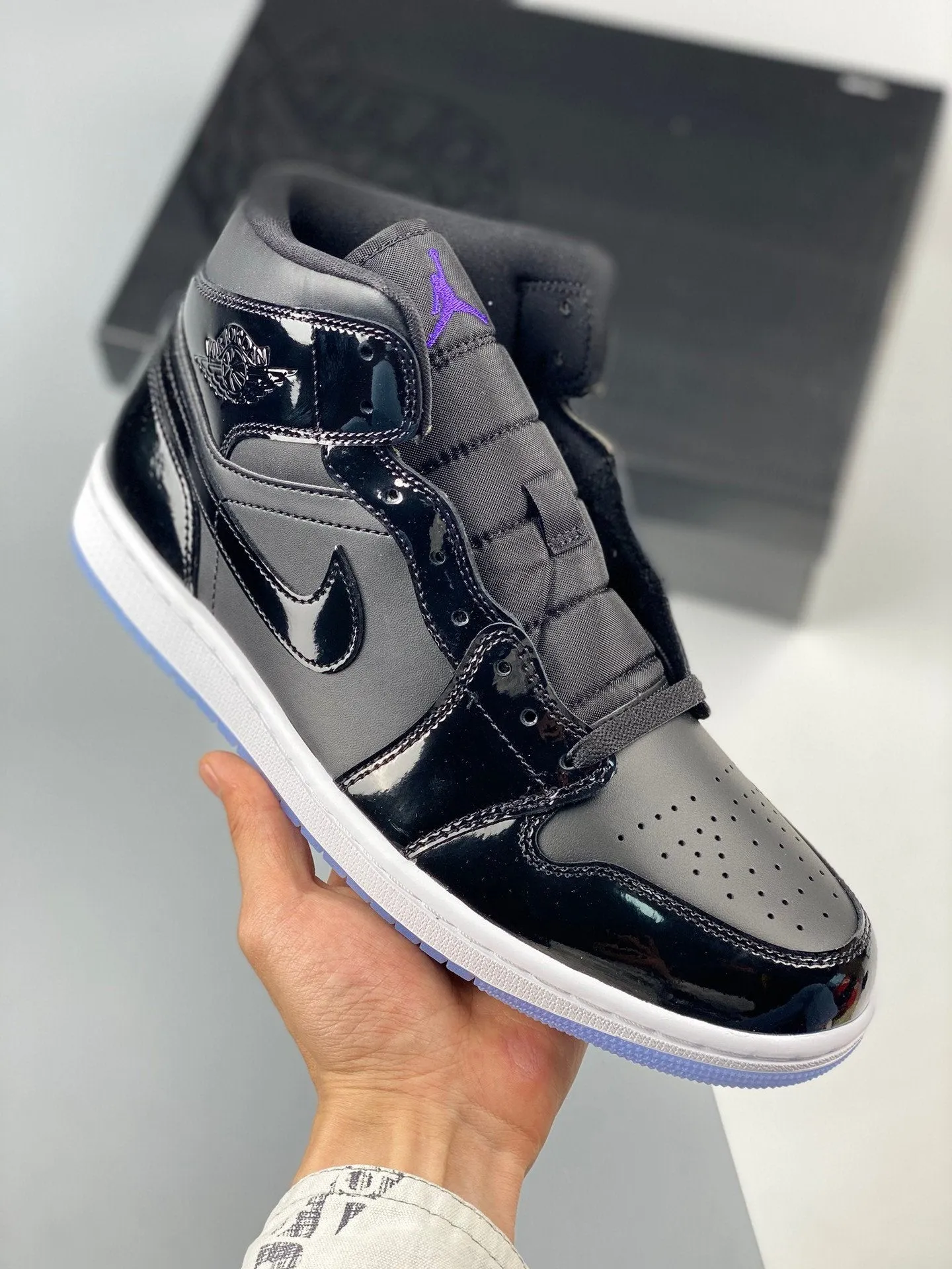 Air Jordan 1 Mid Space Jam Black/Concord-White DV1308-004 – Saliahome