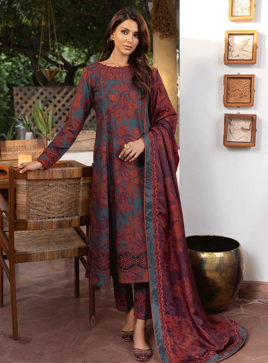 Jahanara By Iznik Embroidered Slub Unstitched 3 Piece Suit - 10 MAHNAZ