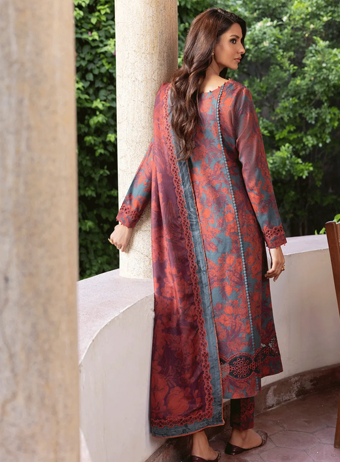 Jahanara By Iznik Embroidered Slub Unstitched 3 Piece Suit - 10 MAHNAZ