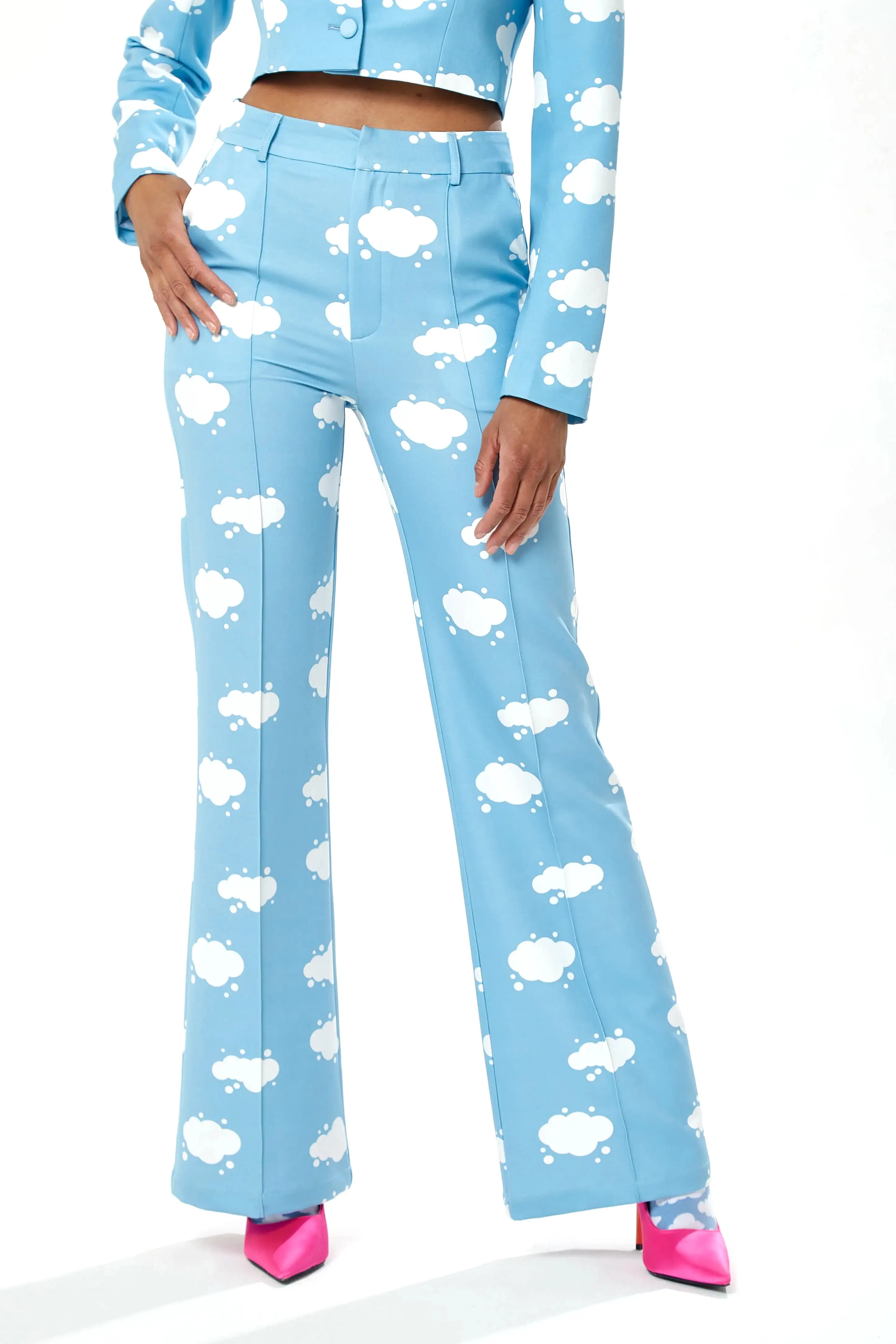 Liquorish Cloud Print Suit Trousers In Blue