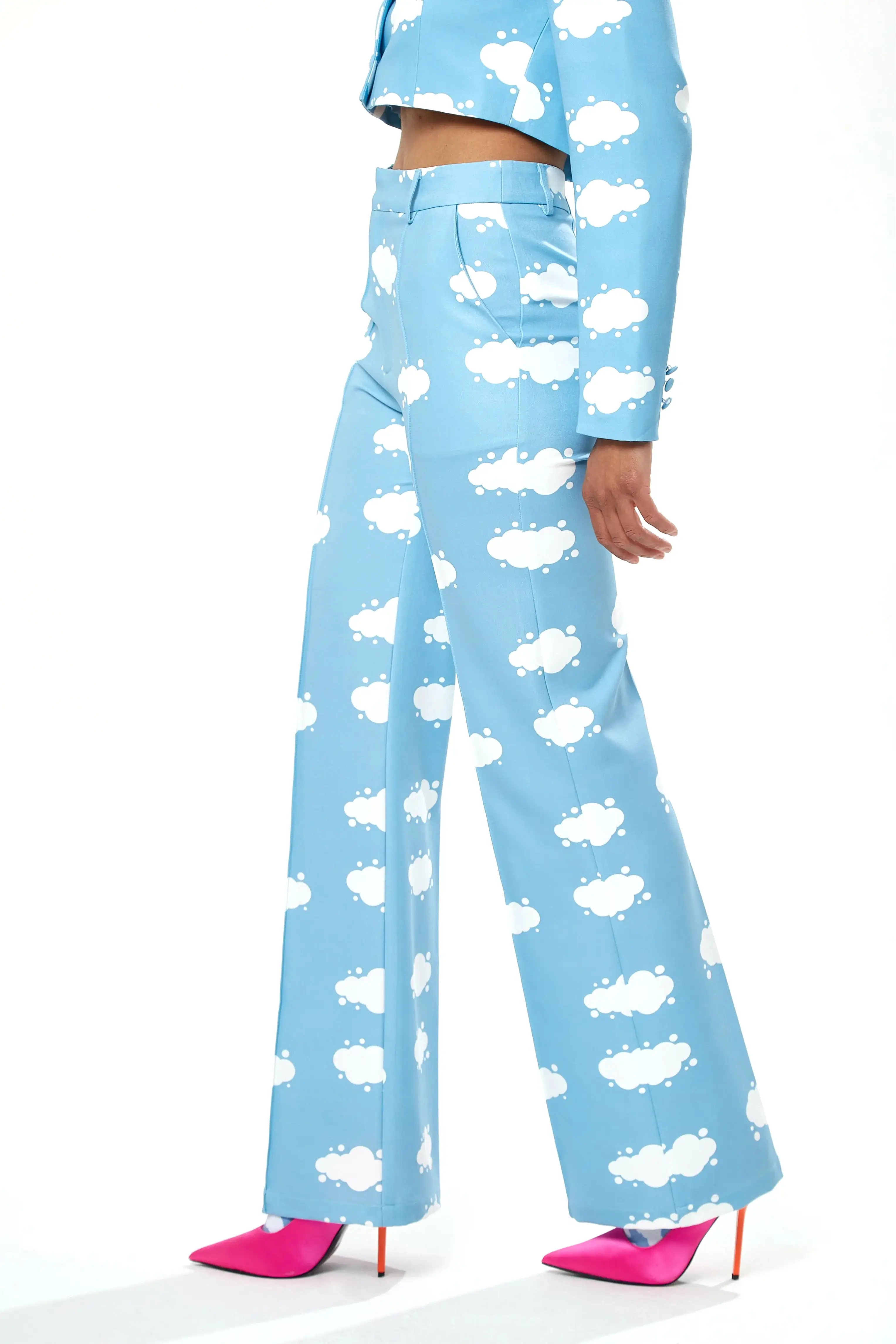 Liquorish Cloud Print Suit Trousers In Blue