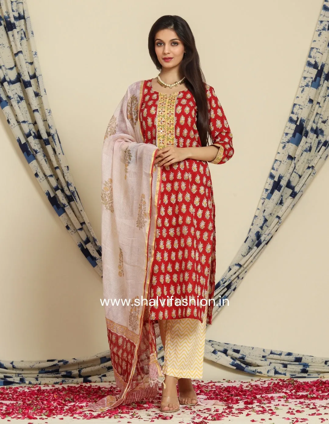 Red Buti Pure Cotton Suit Set with Kota Doria Dupatta (CSS71KD)