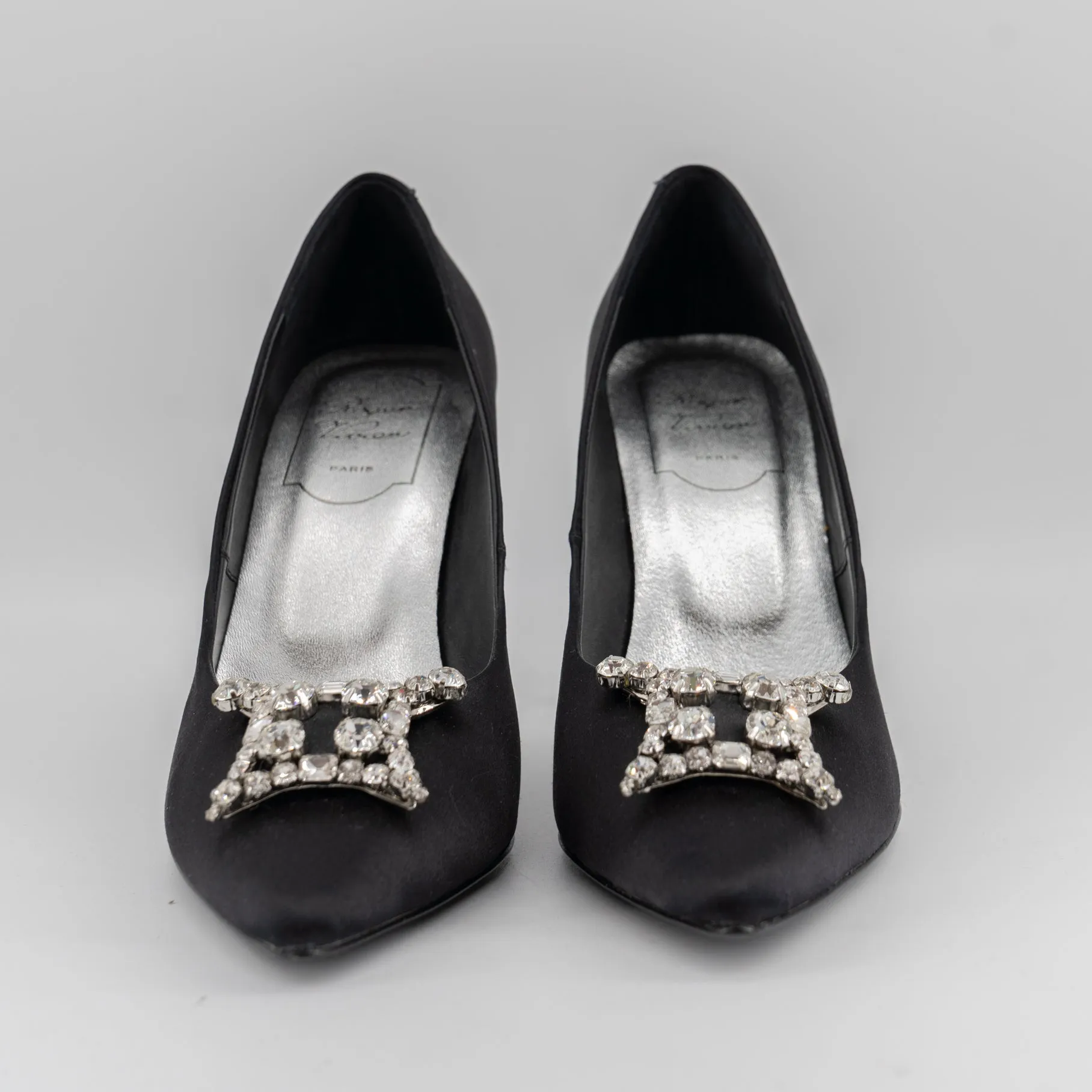 Roger vivier crystal black high heels