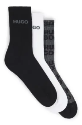 Three-pack of short-length logo socks