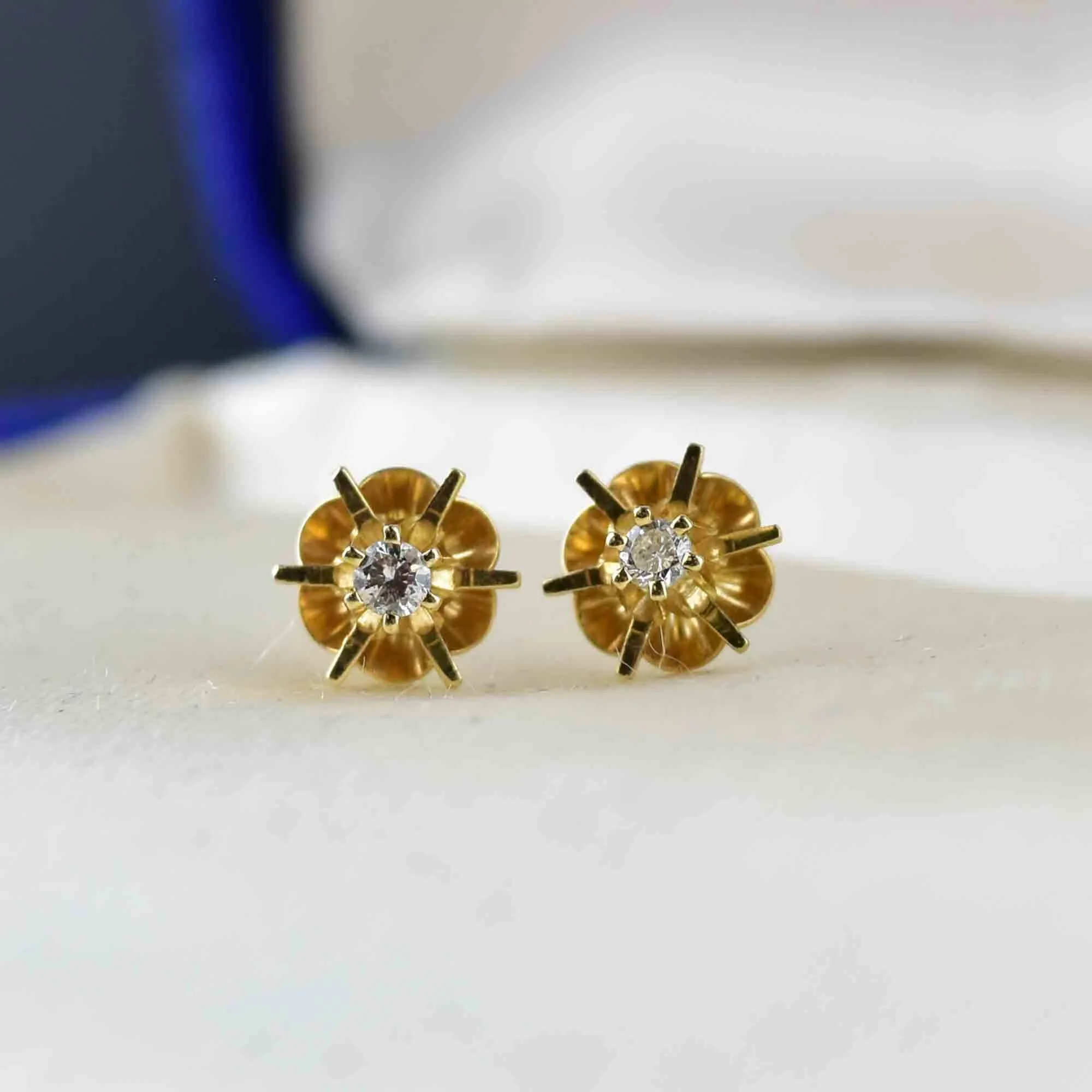 Vintage 14K Gold Diamond Buttercup Stud Earrings