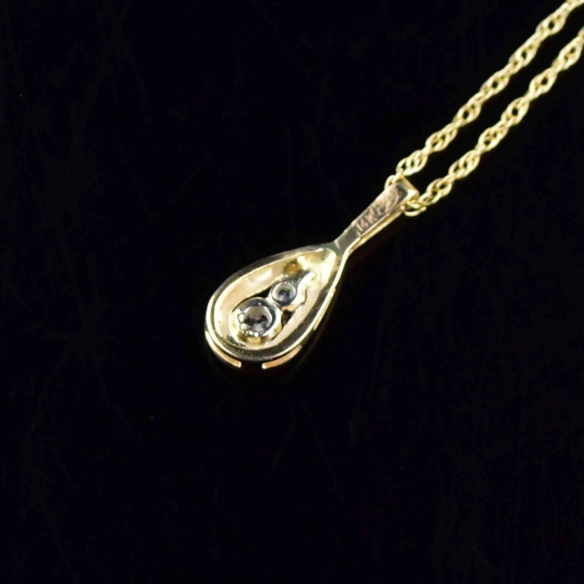 Vintage 14K Gold Diamond Teardrop Pendant Necklace